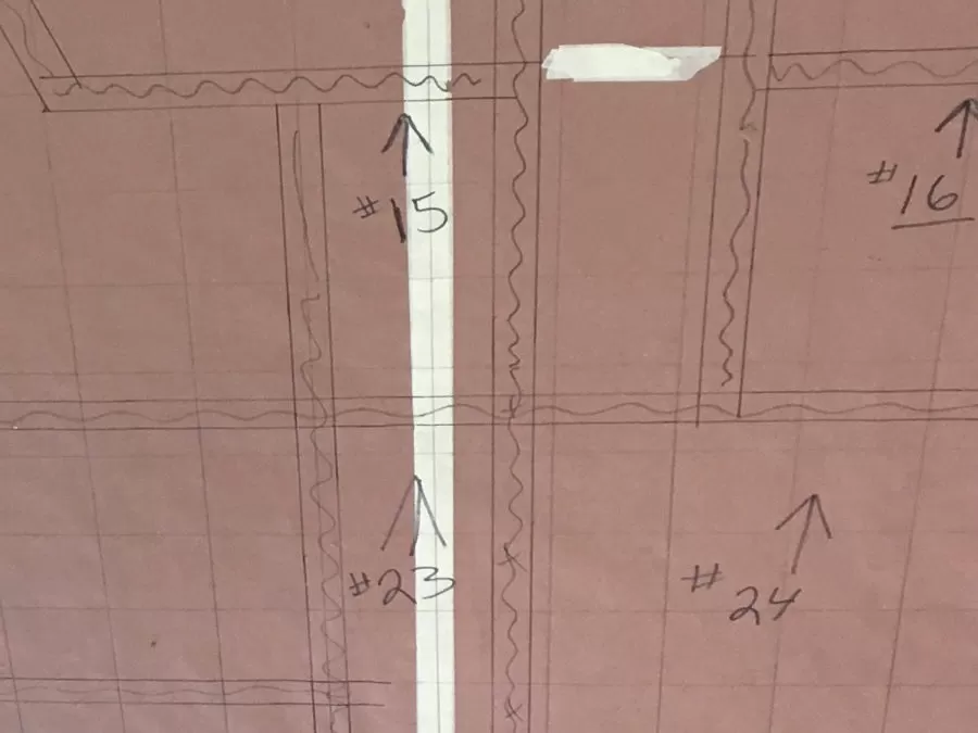 Paper pattern blown up by hand from graph.