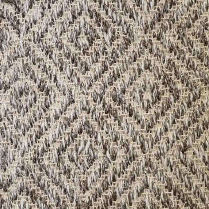 Sisal and wool blend